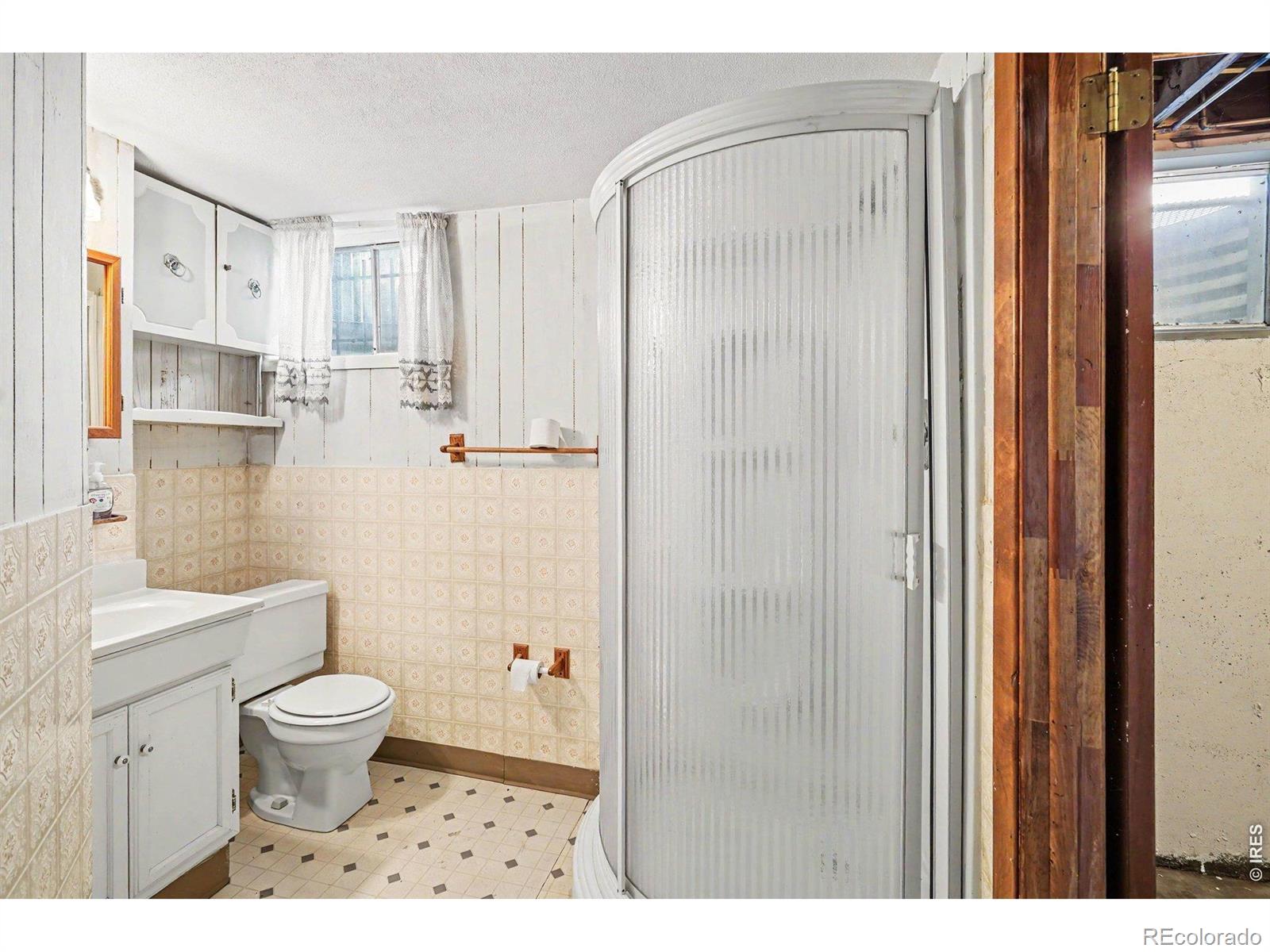 MLS Image #25 for 7927  elmwood lane,denver, Colorado