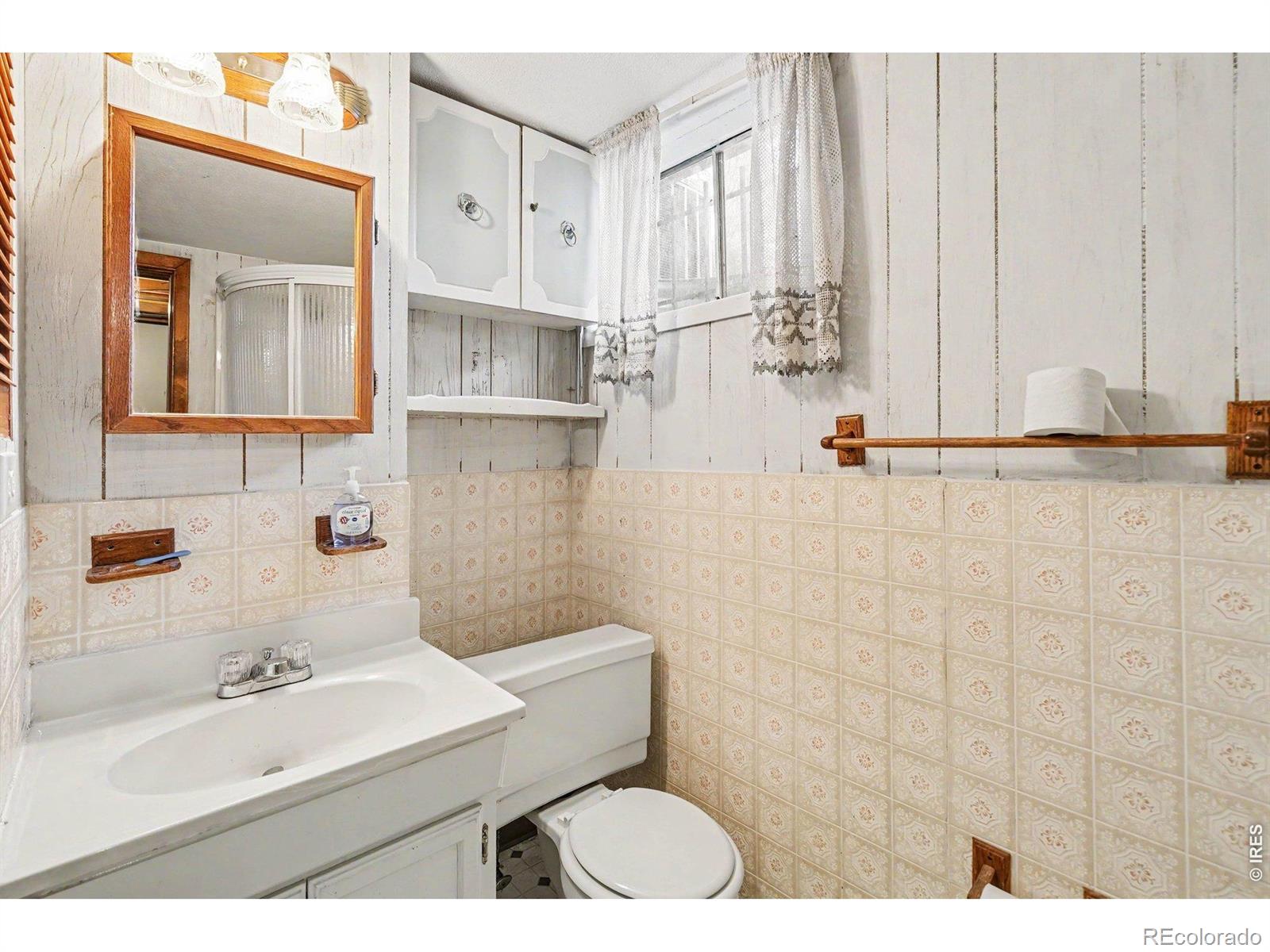 MLS Image #26 for 7927  elmwood lane,denver, Colorado