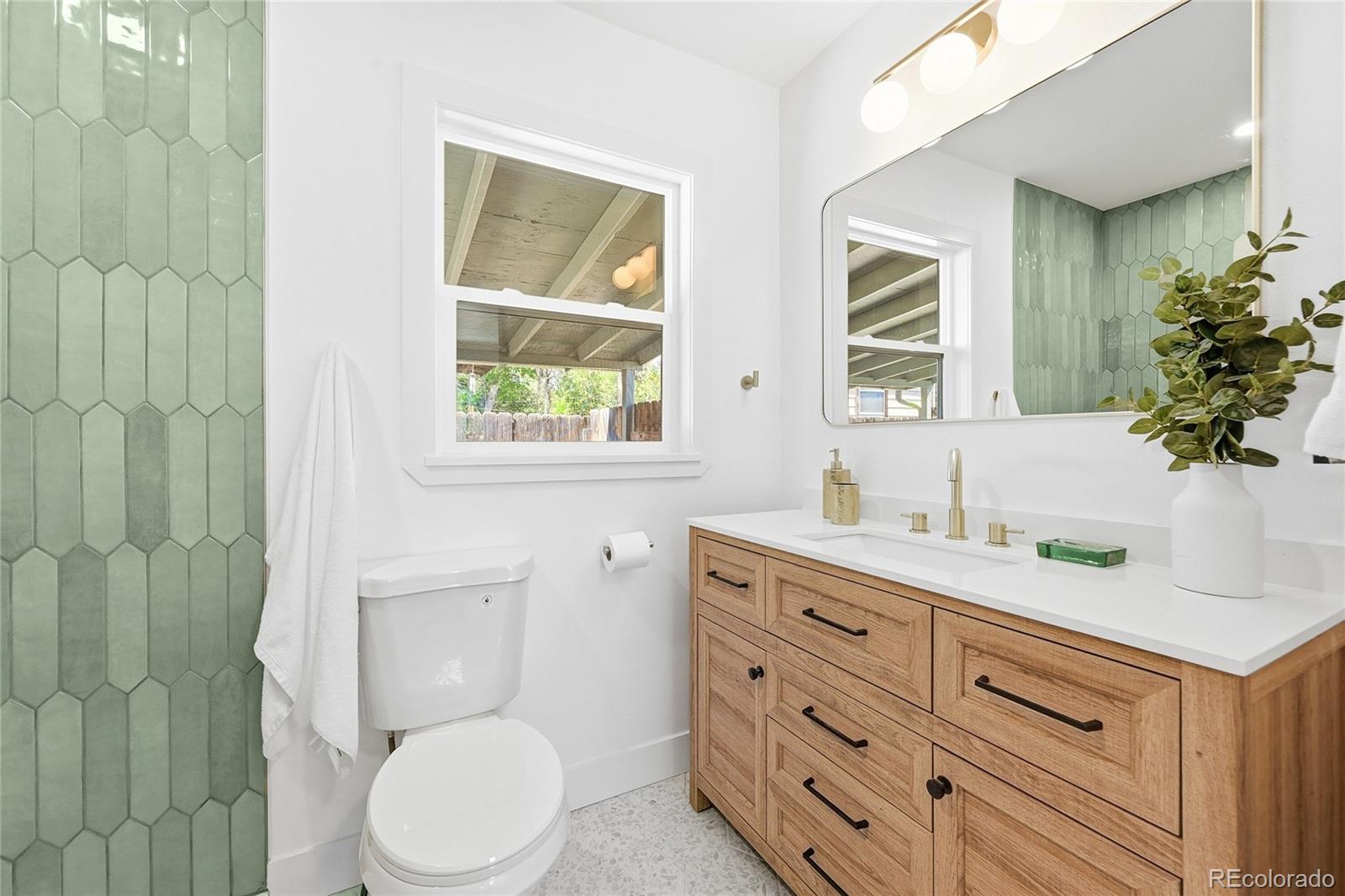 MLS Image #19 for 5495 w 13th avenue,lakewood, Colorado