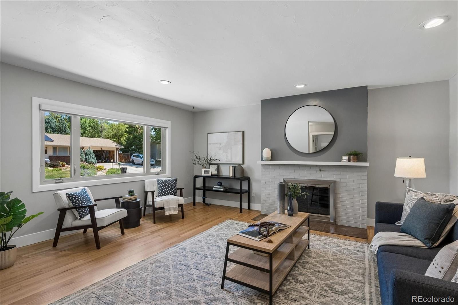 MLS Image #6 for 8268 e lehigh drive,denver, Colorado