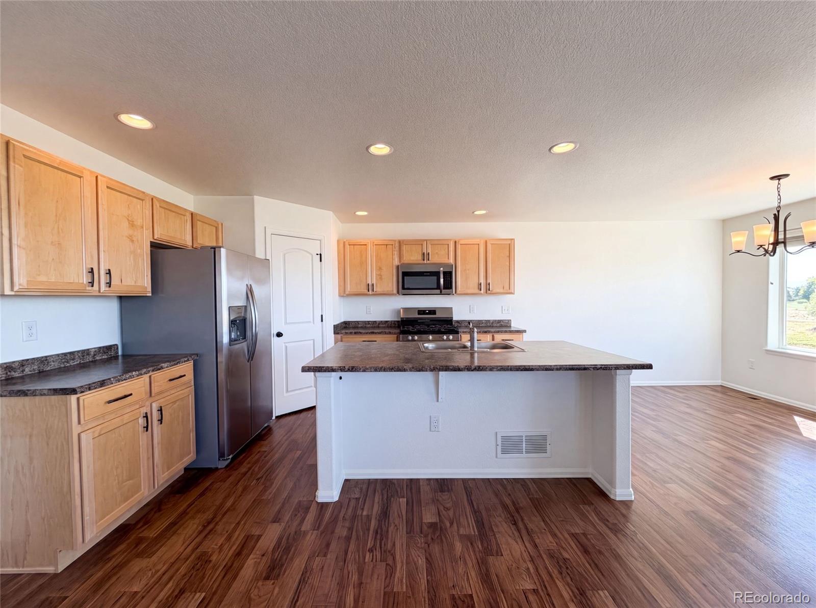 MLS Image #10 for 1726  thrive drive,windsor, Colorado
