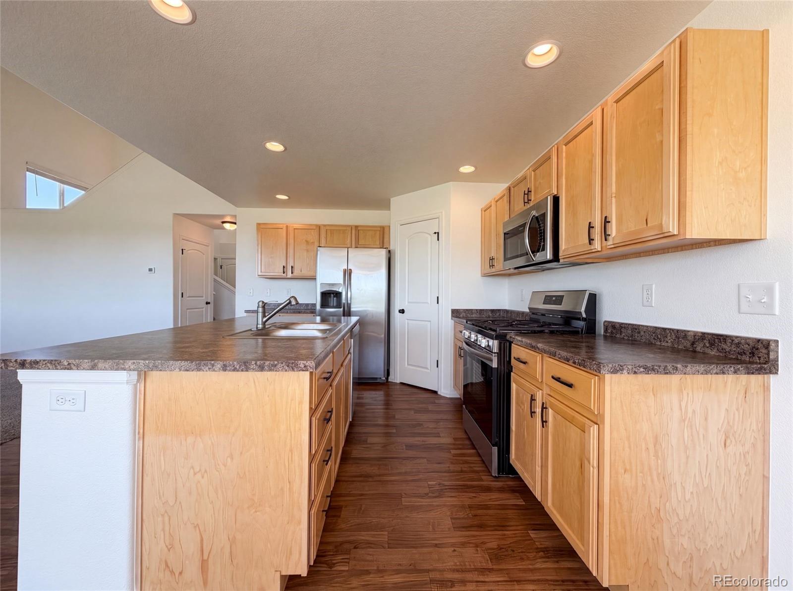 MLS Image #12 for 1726  thrive drive,windsor, Colorado