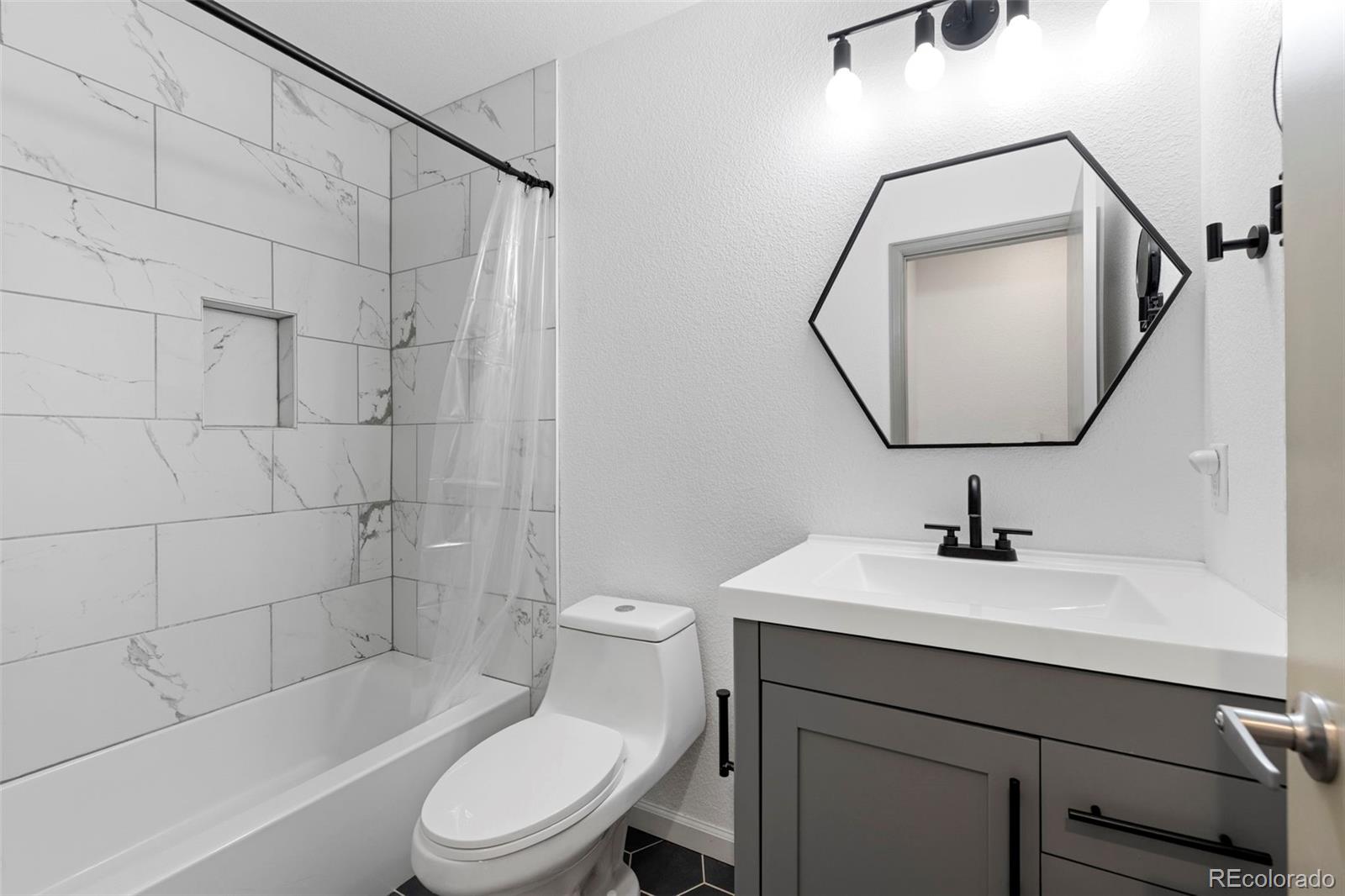 MLS Image #29 for 3688  dexter court,denver, Colorado