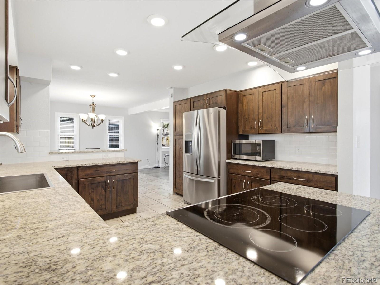 MLS Image #2 for 8074 w brook drive,littleton, Colorado