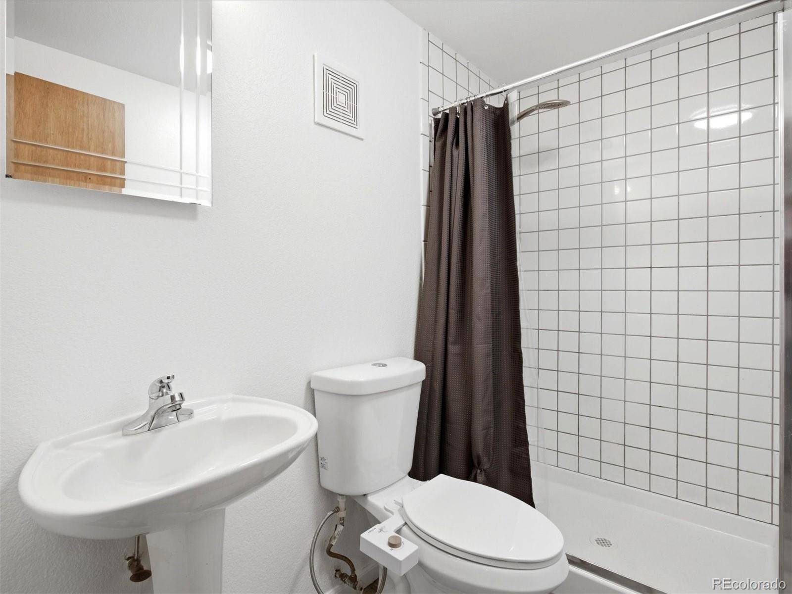 MLS Image #30 for 8074 w brook drive,littleton, Colorado