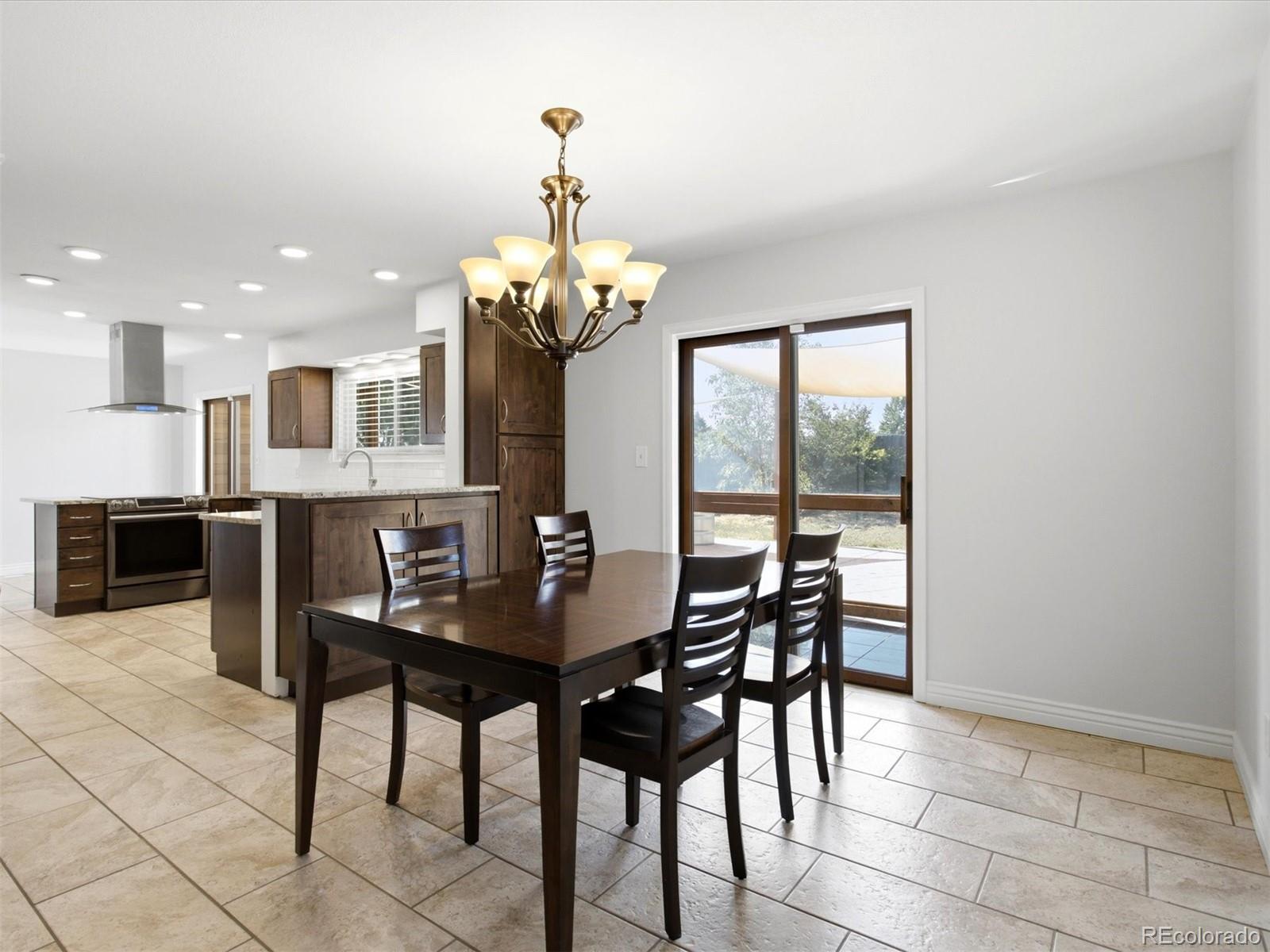 MLS Image #6 for 8074 w brook drive,littleton, Colorado