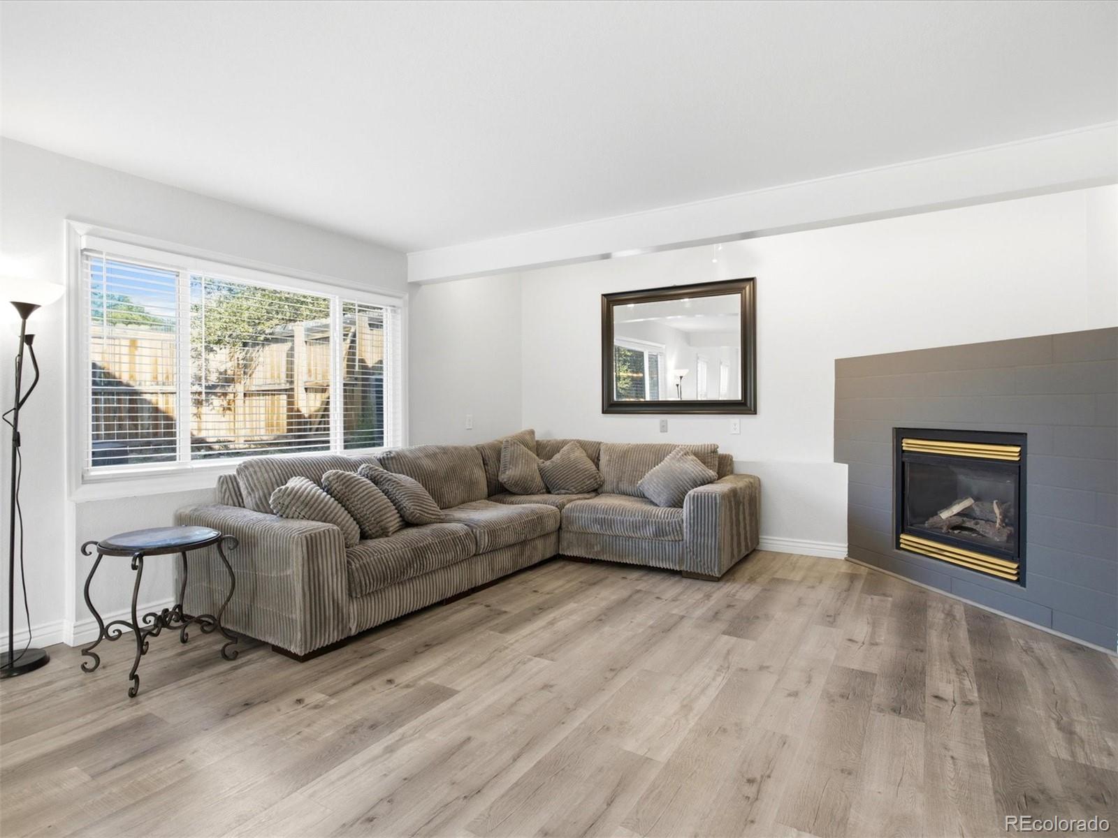 MLS Image #9 for 8074 w brook drive,littleton, Colorado