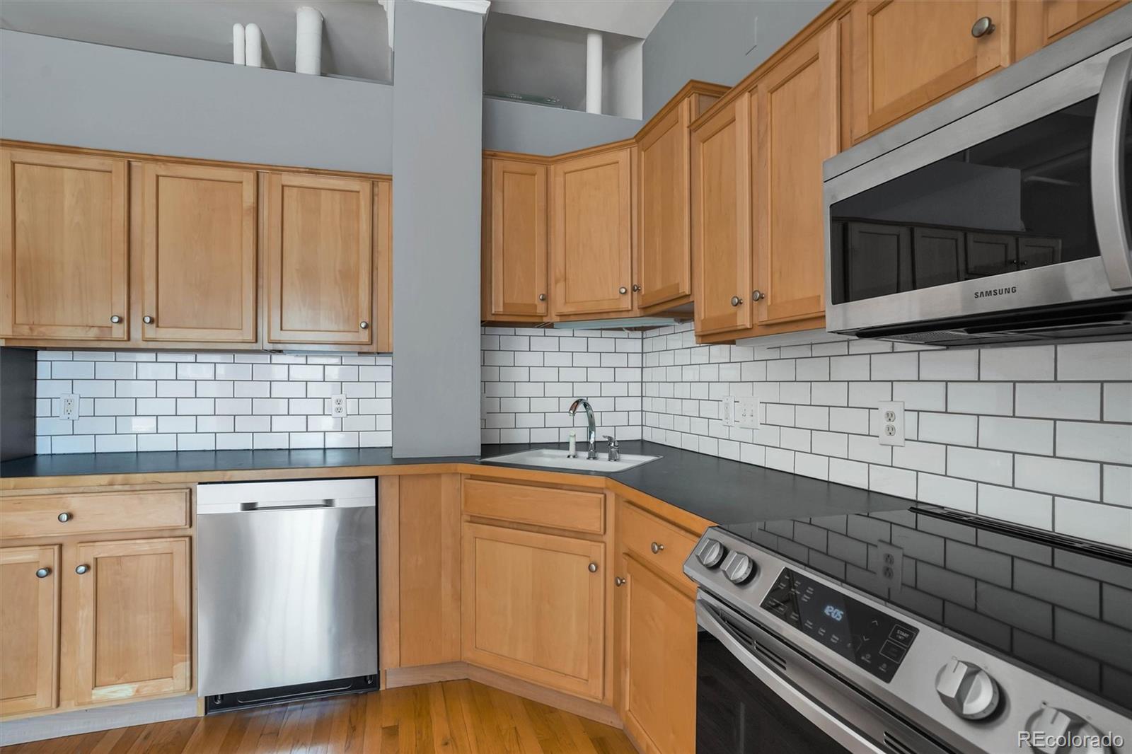 MLS Image #11 for 1555  california street 601,denver, Colorado
