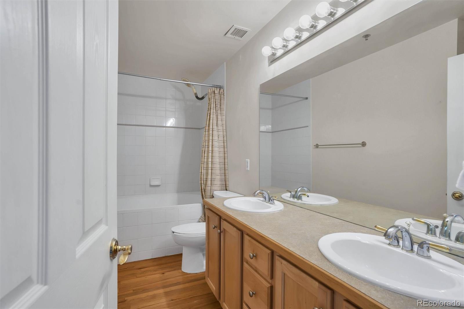 MLS Image #14 for 1555  california street 601,denver, Colorado