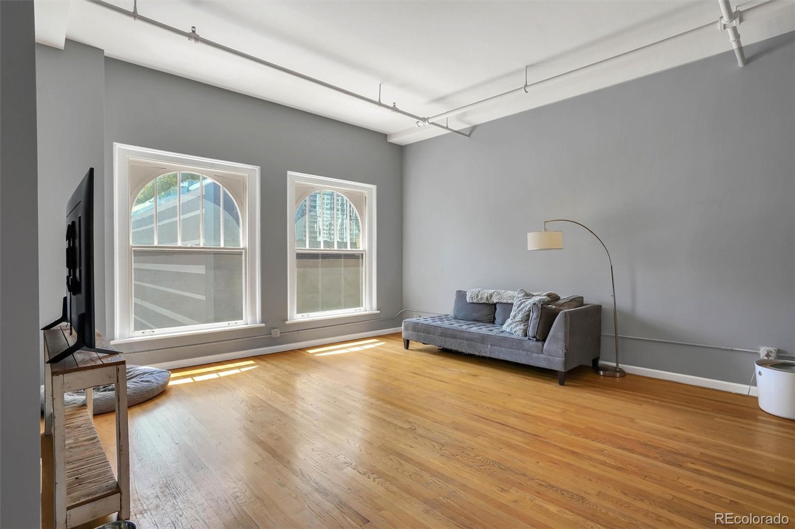 MLS Image #6 for 1555  california street 601,denver, Colorado