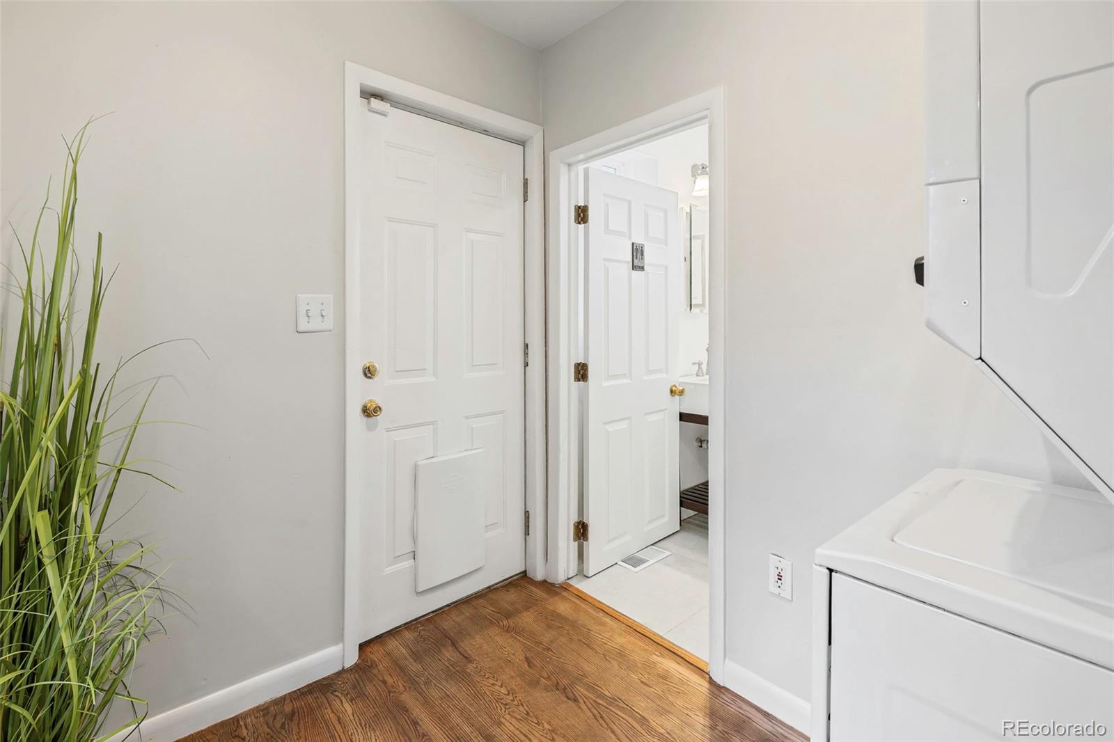 MLS Image #28 for 7  fox street,denver, Colorado