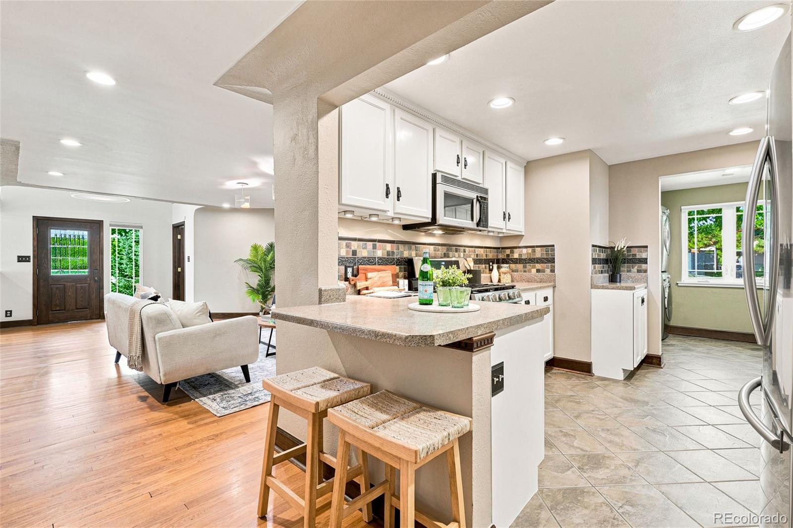 MLS Image #12 for 3351 w 21st avenue,denver, Colorado