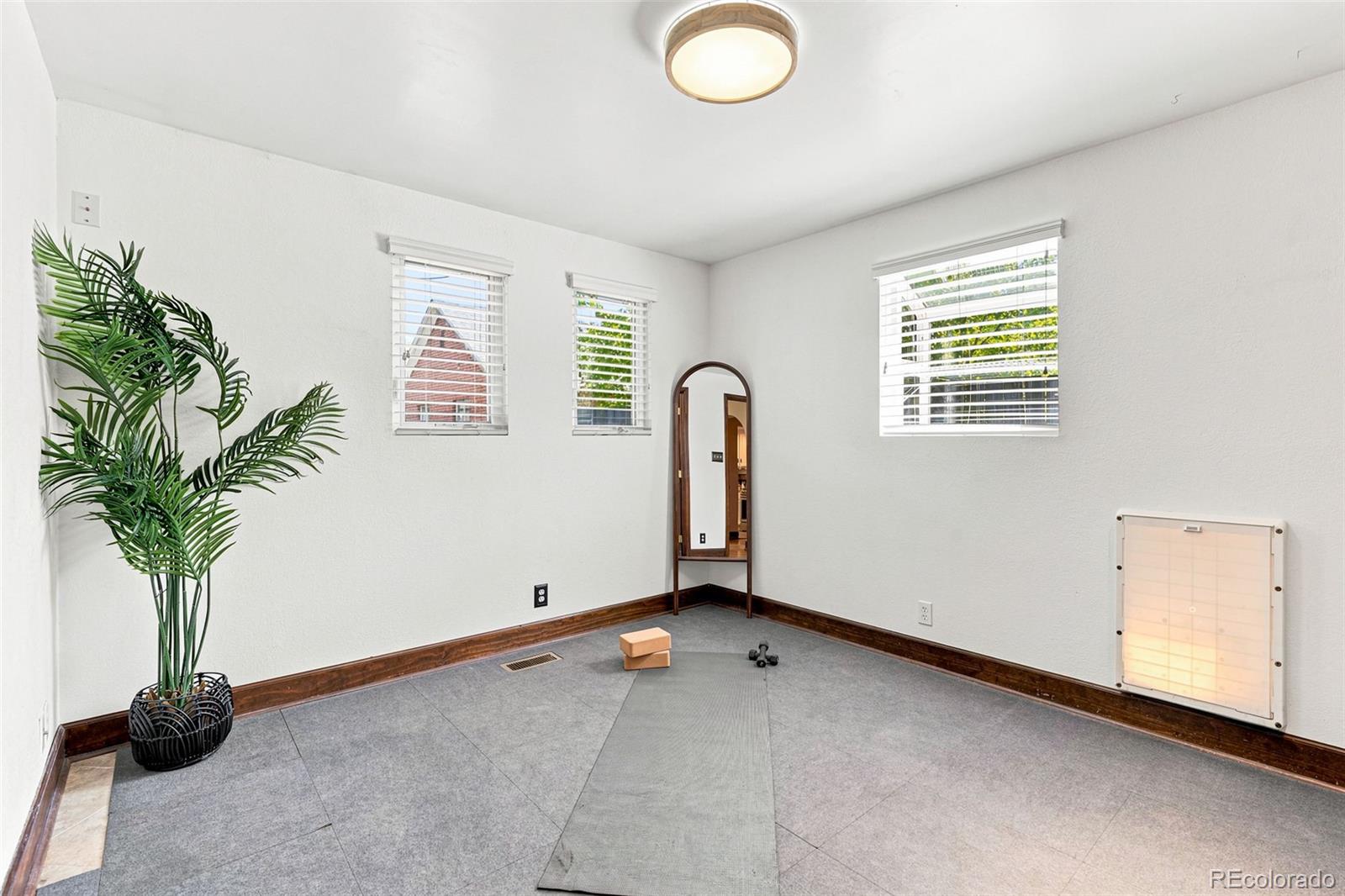MLS Image #34 for 3351 w 21st avenue,denver, Colorado