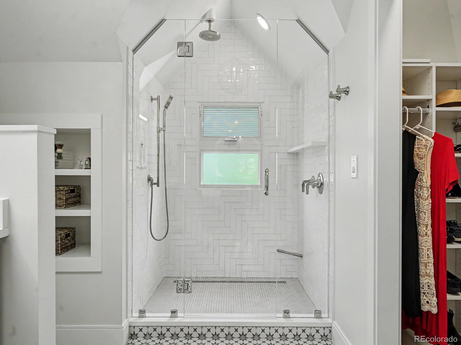MLS Image #19 for 2635 n race street,denver, Colorado