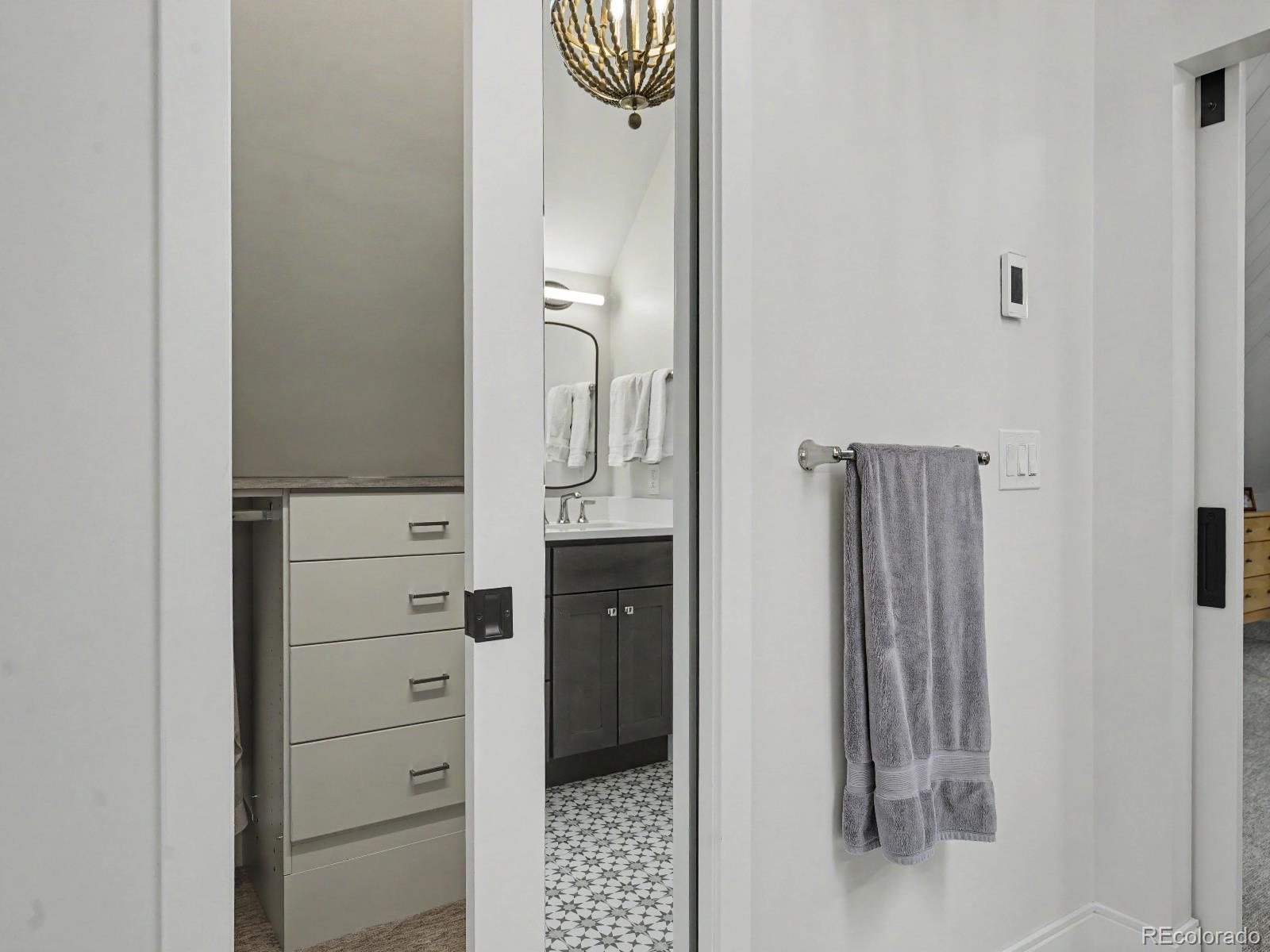 MLS Image #20 for 2635 n race street,denver, Colorado