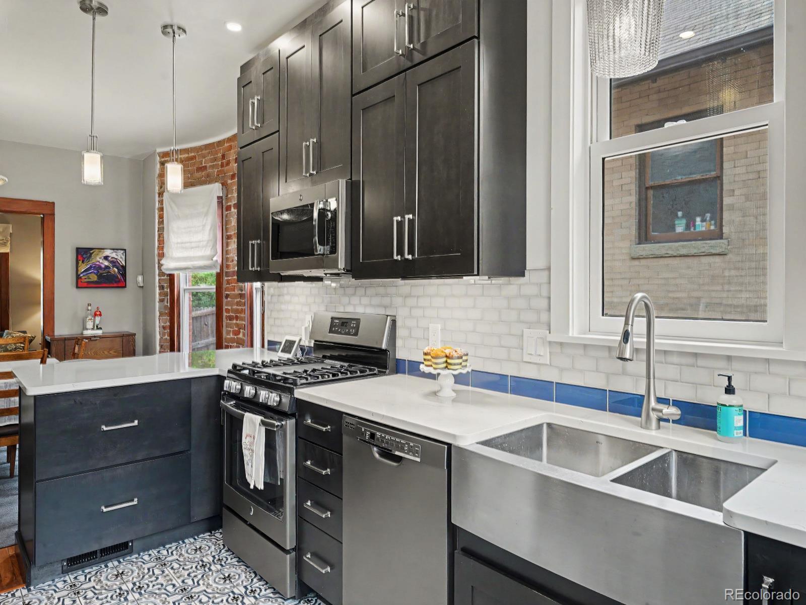 MLS Image #8 for 2635 n race street,denver, Colorado
