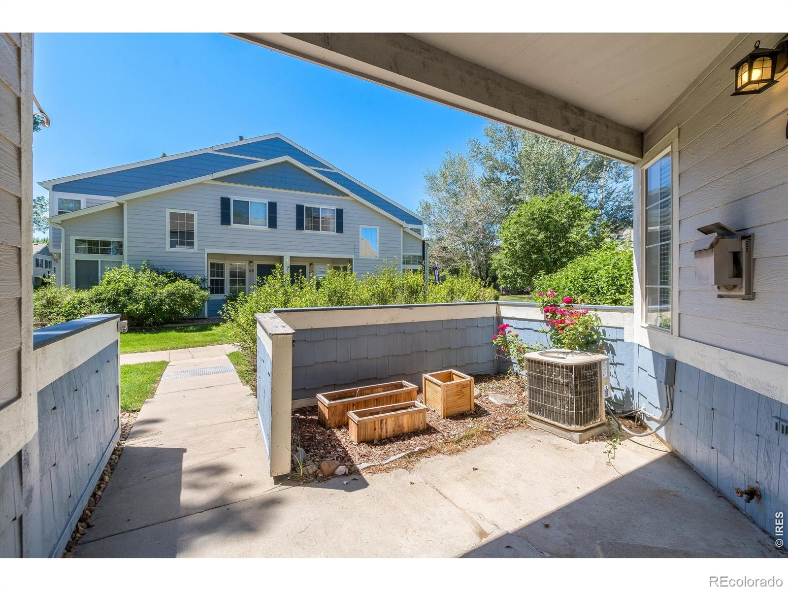 MLS Image #1 for 1419  red mountain drive,longmont, Colorado