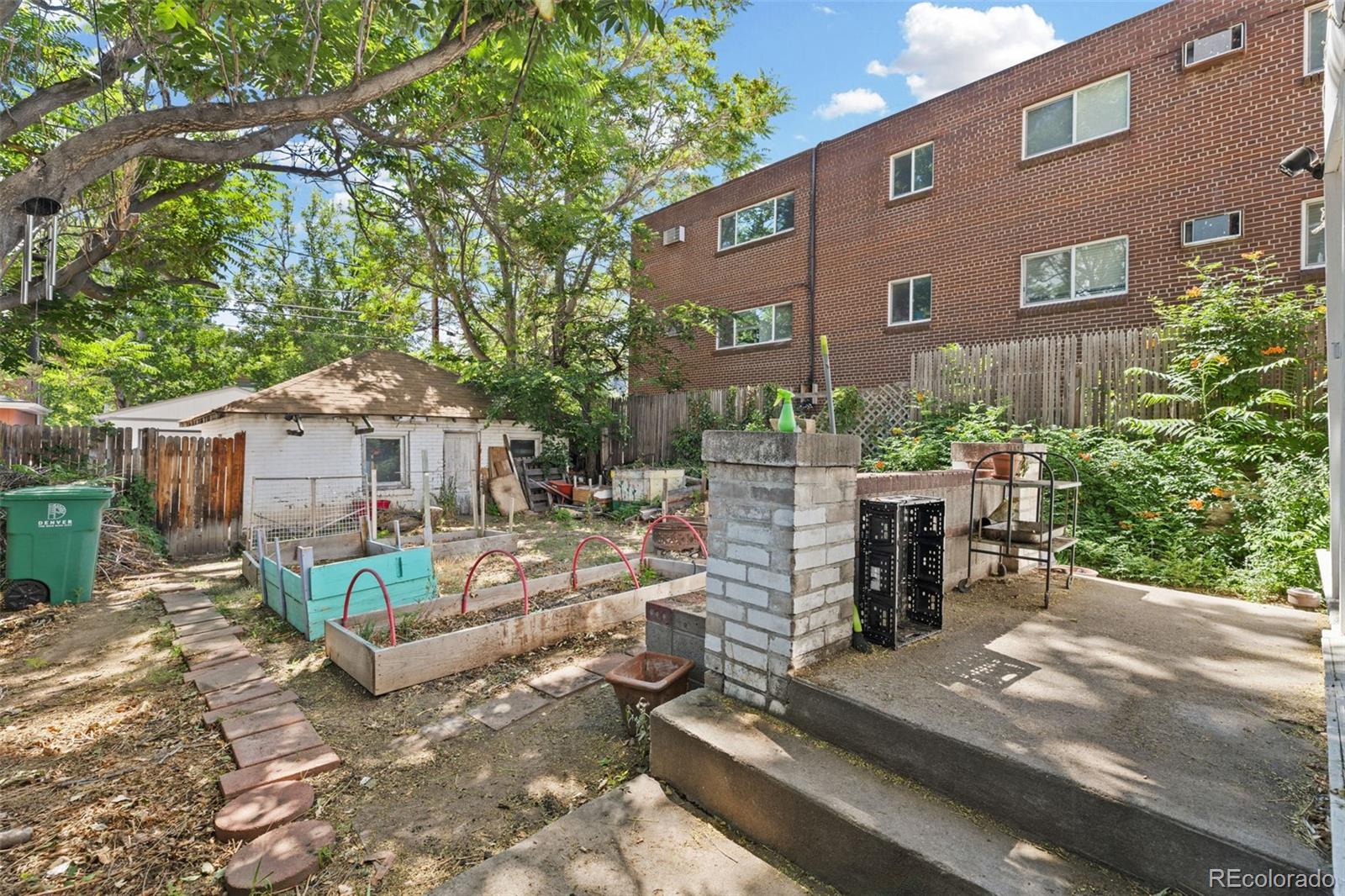 MLS Image #43 for 1552  detroit street,denver, Colorado
