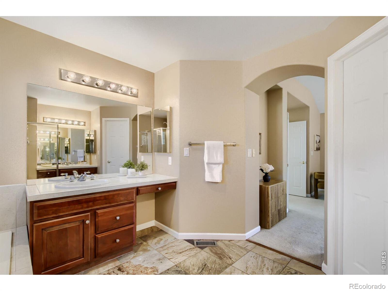 MLS Image #17 for 13758 w 62nd drive,arvada, Colorado