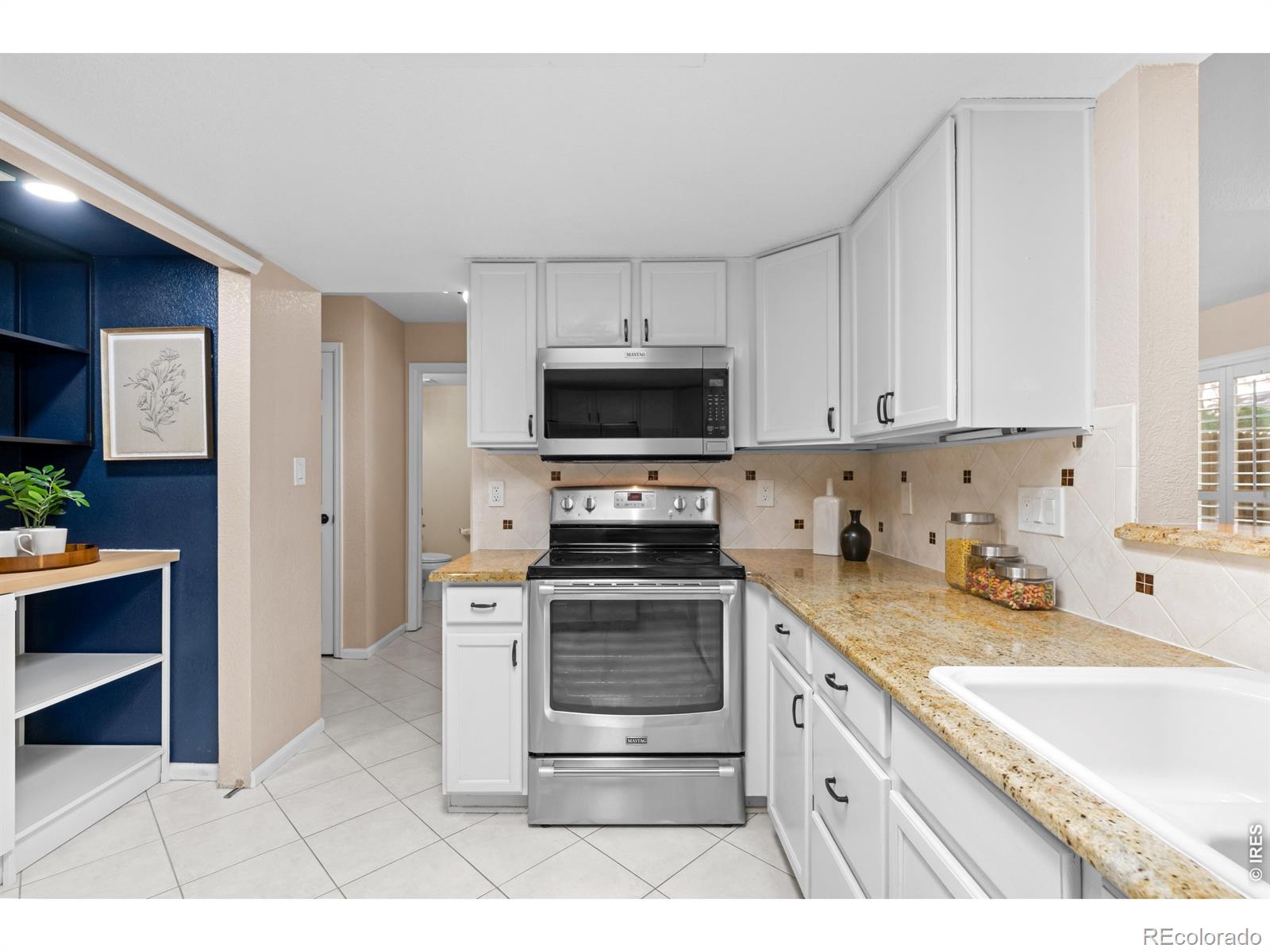 MLS Image #12 for 6465  yank court b,arvada, Colorado