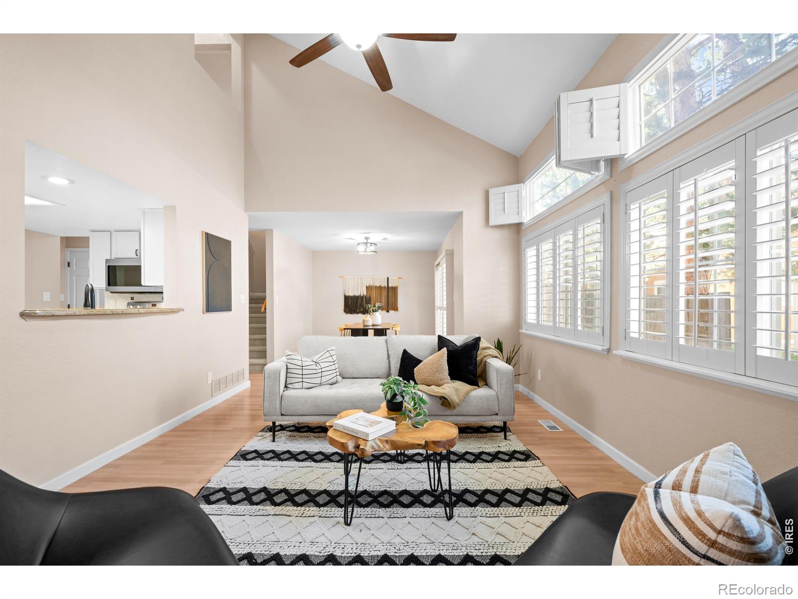 MLS Image #2 for 6465  yank court b,arvada, Colorado