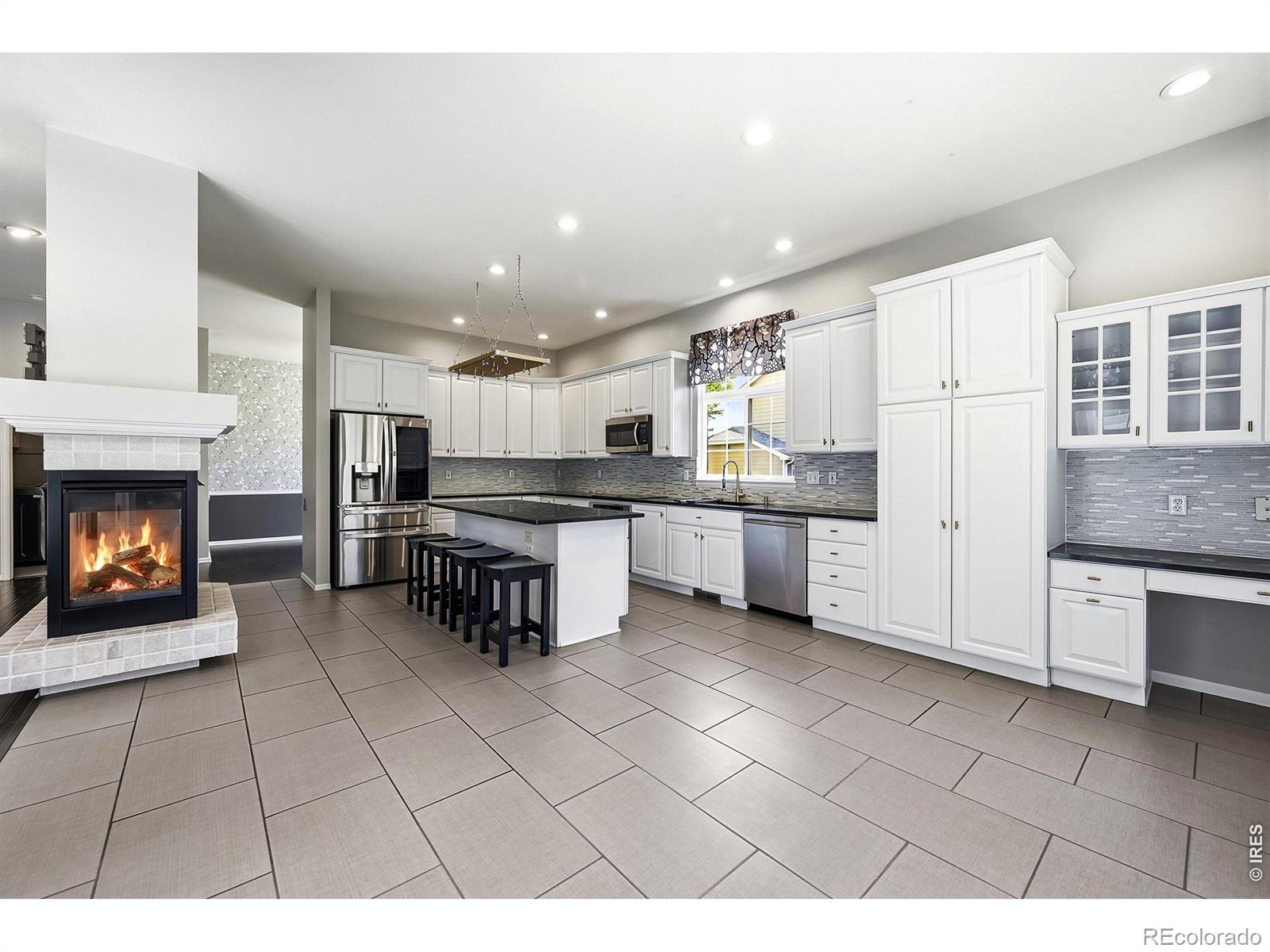 MLS Image #10 for 2073  river west drive,windsor, Colorado