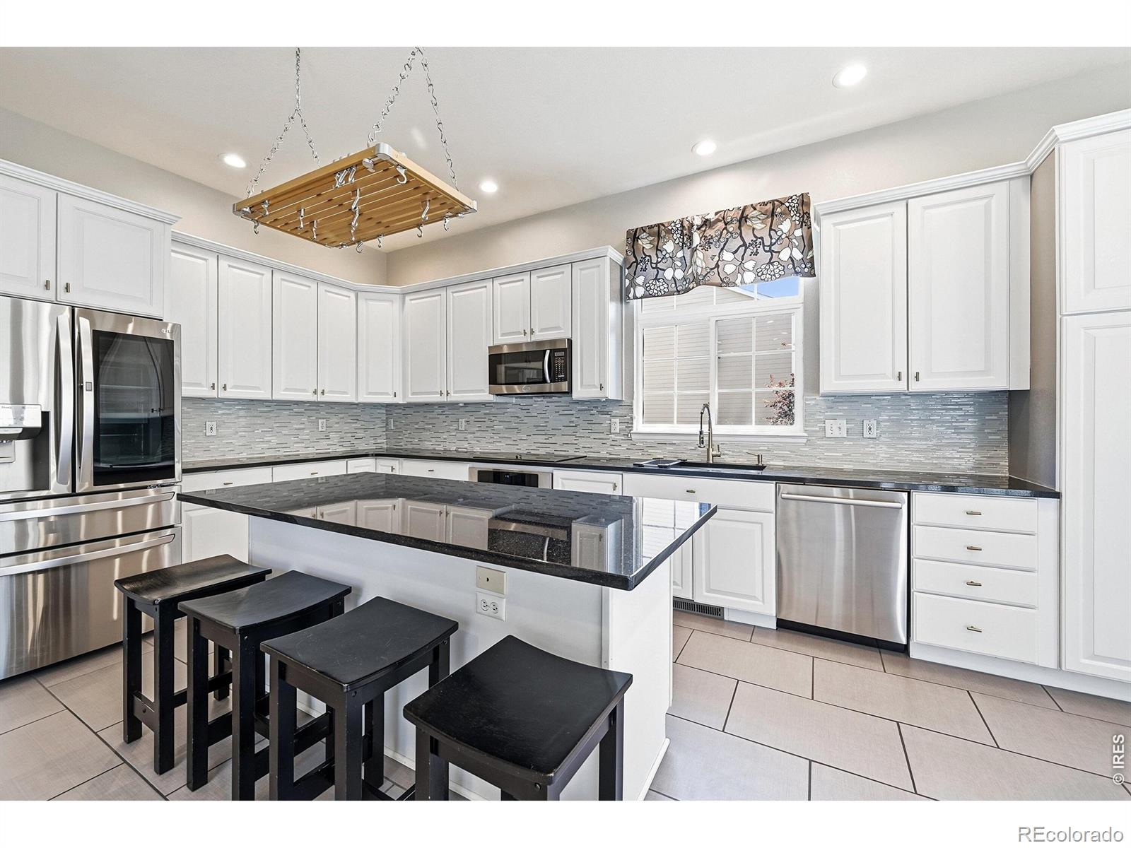 MLS Image #13 for 2073  river west drive,windsor, Colorado