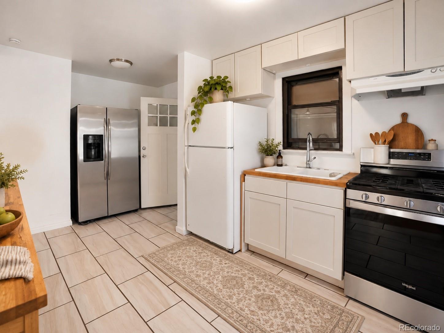 MLS Image #9 for 2840 w irvington place,denver, Colorado