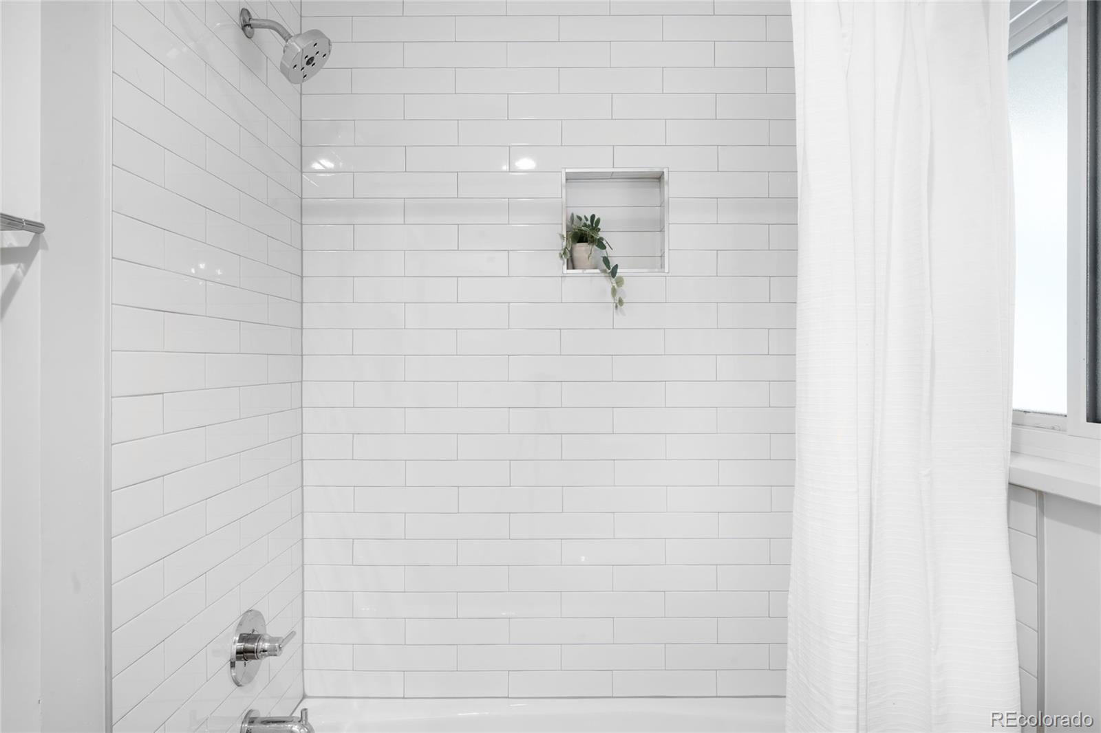 MLS Image #22 for 774  locust street,denver, Colorado