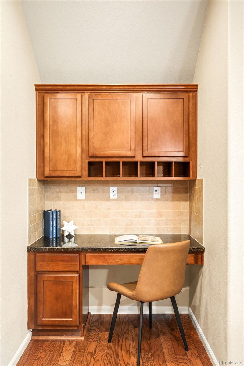 MLS Image #11 for 8922 e otero place,englewood, Colorado