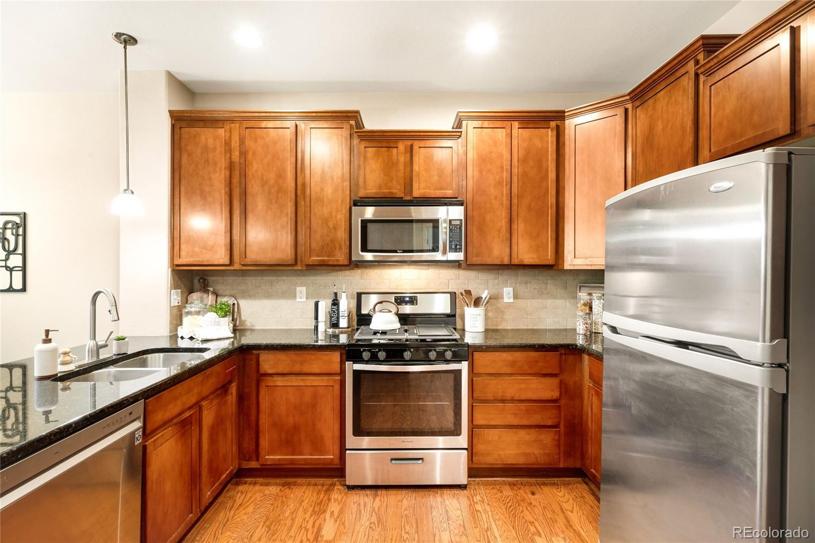 MLS Image #8 for 8922 e otero place,englewood, Colorado