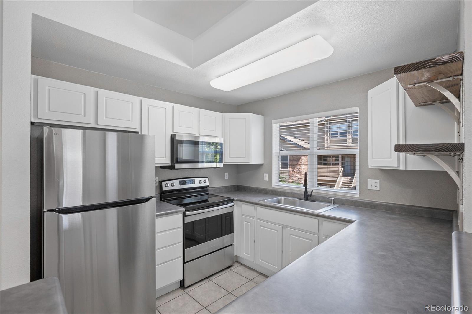 MLS Image #10 for 3258 s waco court j,aurora, Colorado
