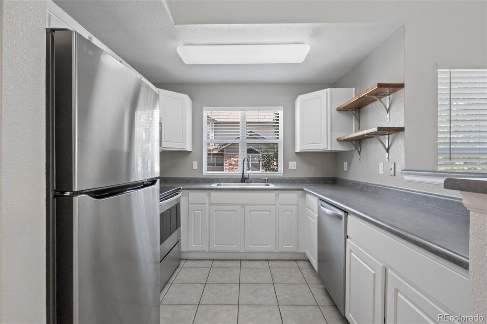 MLS Image #11 for 3258 s waco court j,aurora, Colorado