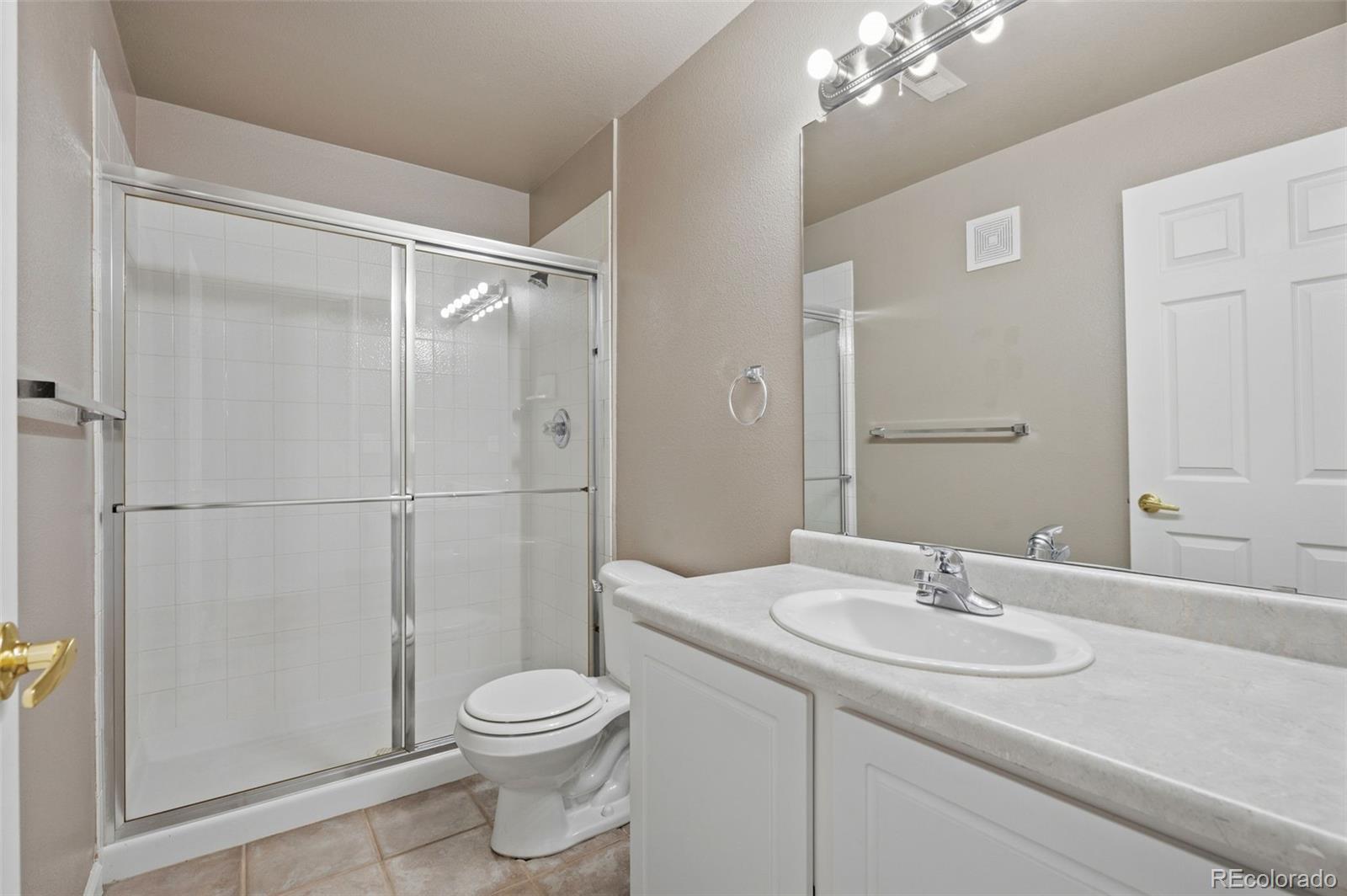 MLS Image #19 for 3258 s waco court j,aurora, Colorado