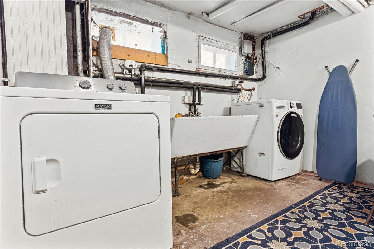 MLS Image #24 for 841 n emerson street 3,denver, Colorado