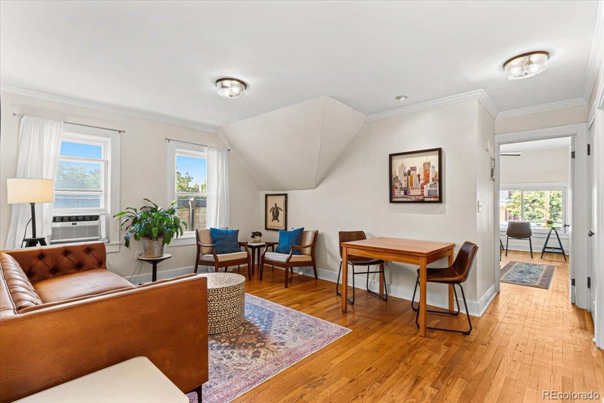 MLS Image #8 for 841 n emerson street 3,denver, Colorado