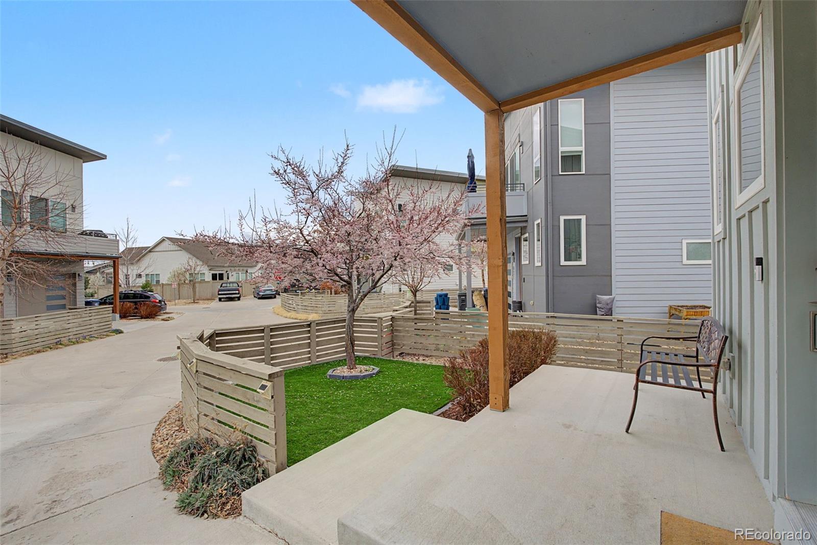 MLS Image #3 for 627  siena court,lafayette, Colorado