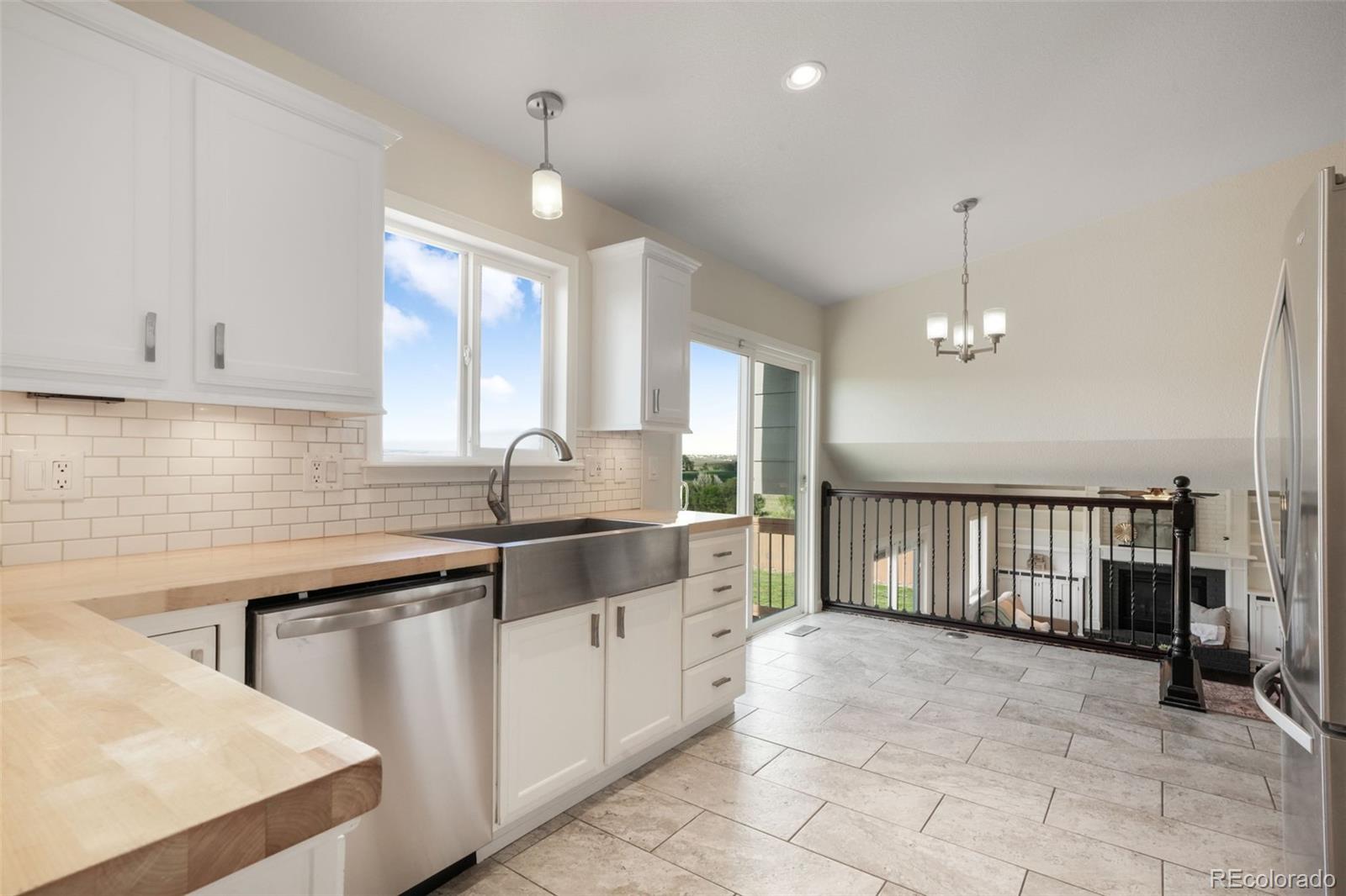MLS Image #11 for 7106  lone eagle lane,colorado springs, Colorado