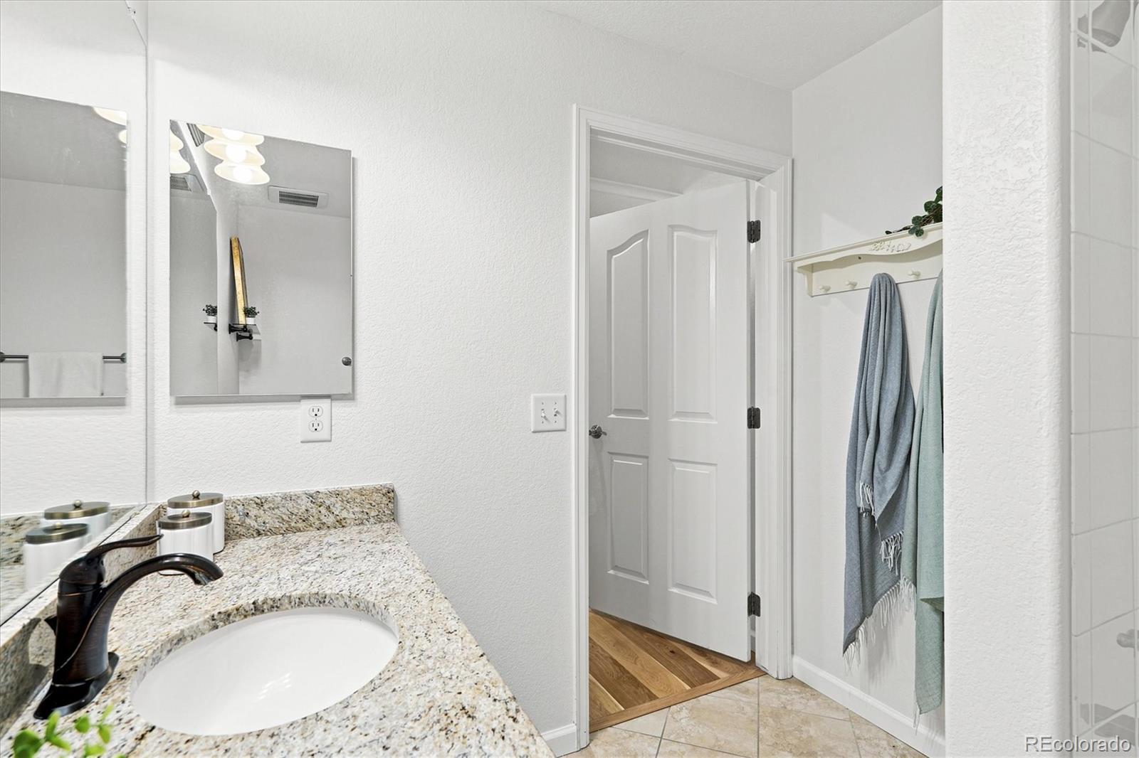 MLS Image #38 for 485  elmhurst way c,highlands ranch, Colorado