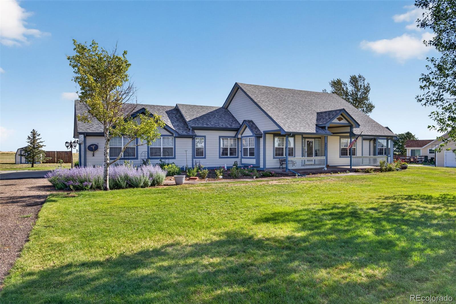 MLS Image #2 for 52731 e 19th avenue,strasburg, Colorado