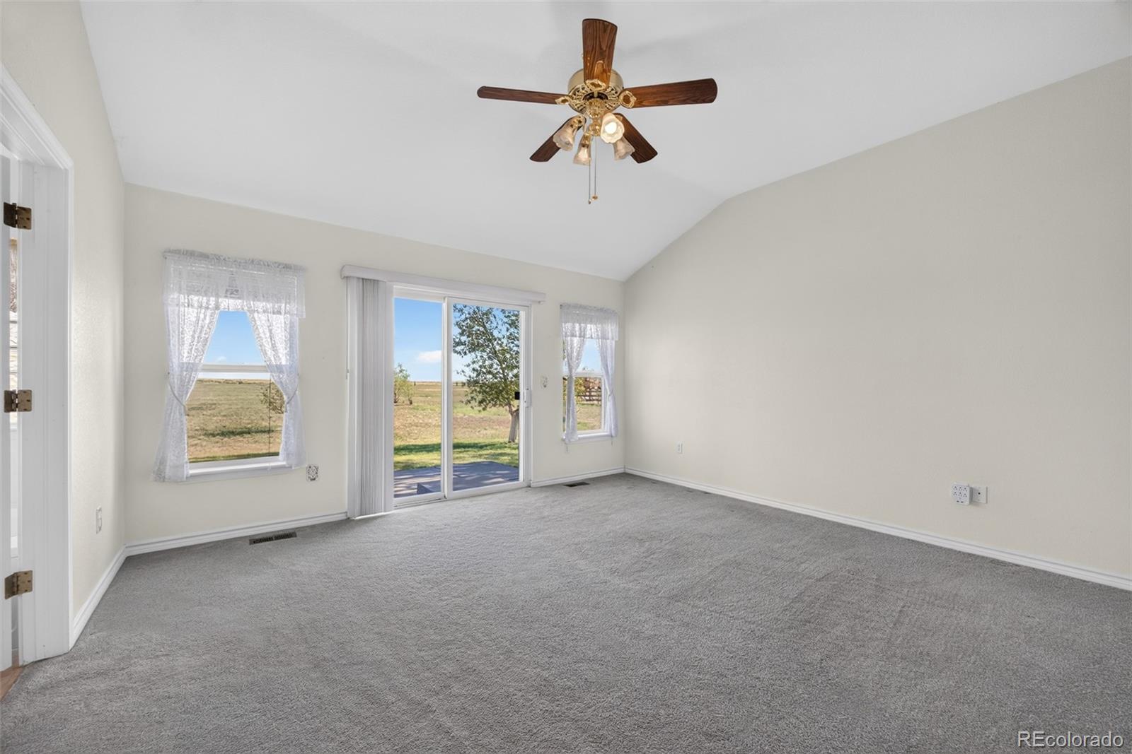 MLS Image #25 for 52731 e 19th avenue,strasburg, Colorado