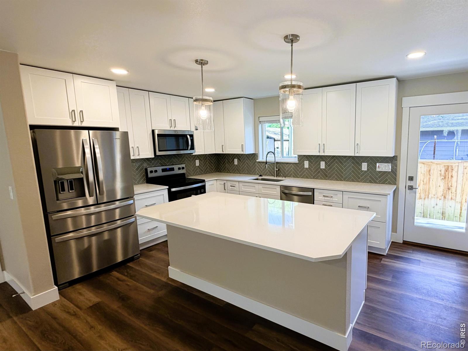 MLS Image #4 for 1329 e 4th street,loveland, Colorado