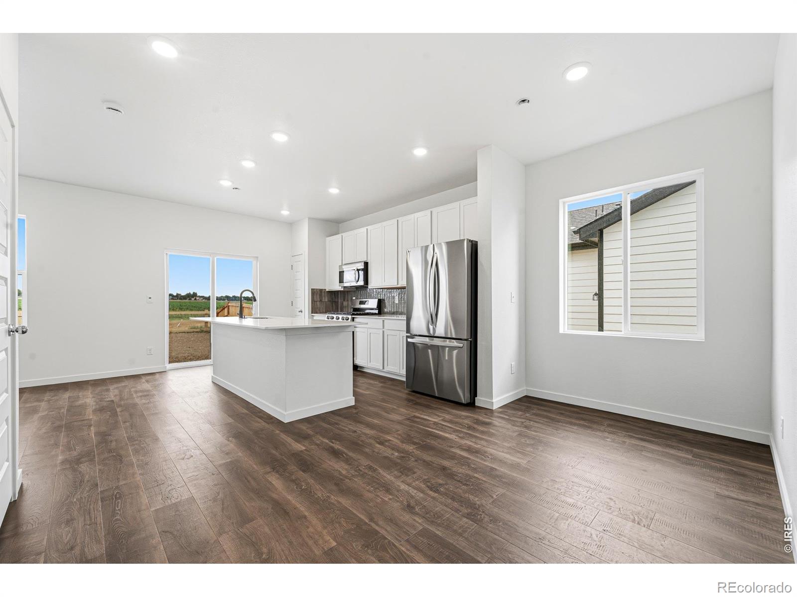 MLS Image #10 for 1907  triticale way,johnstown, Colorado