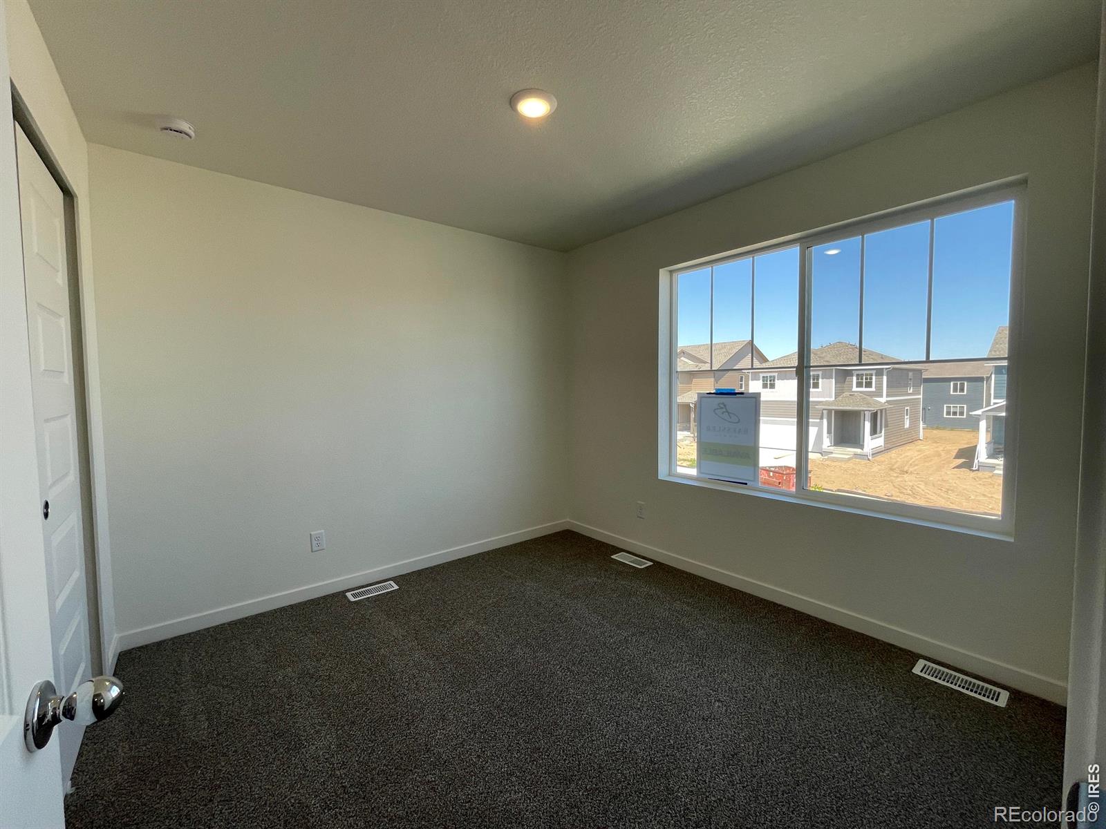MLS Image #12 for 728  ayrshire road,johnstown, Colorado