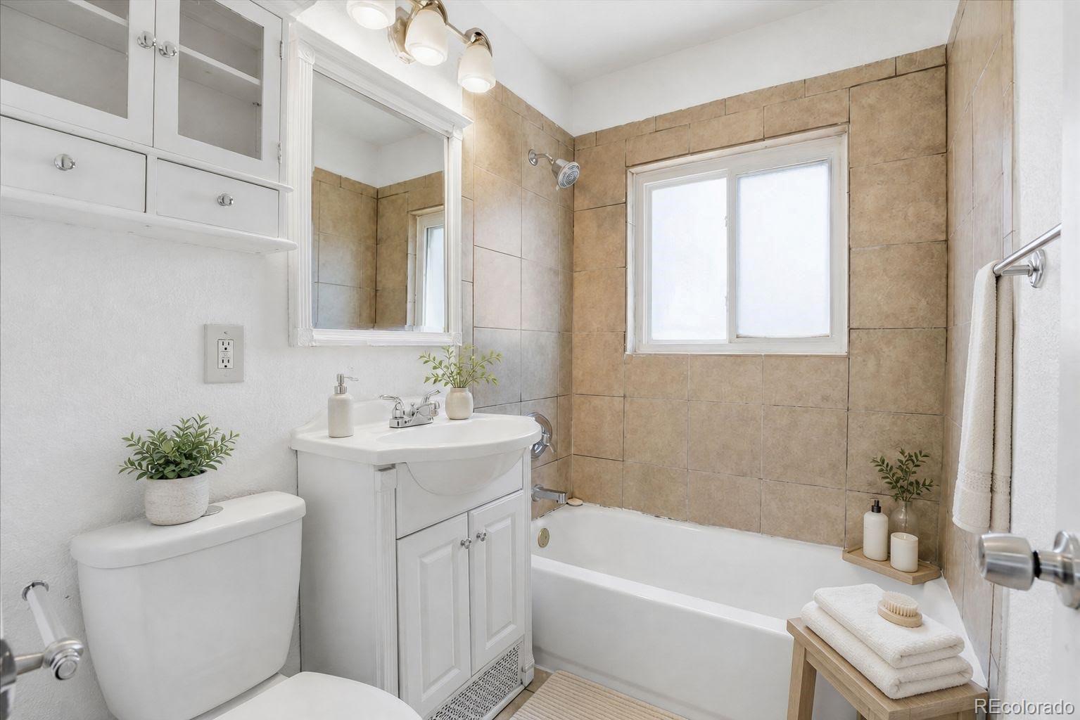 MLS Image #5 for 2787 s julian street,denver, Colorado