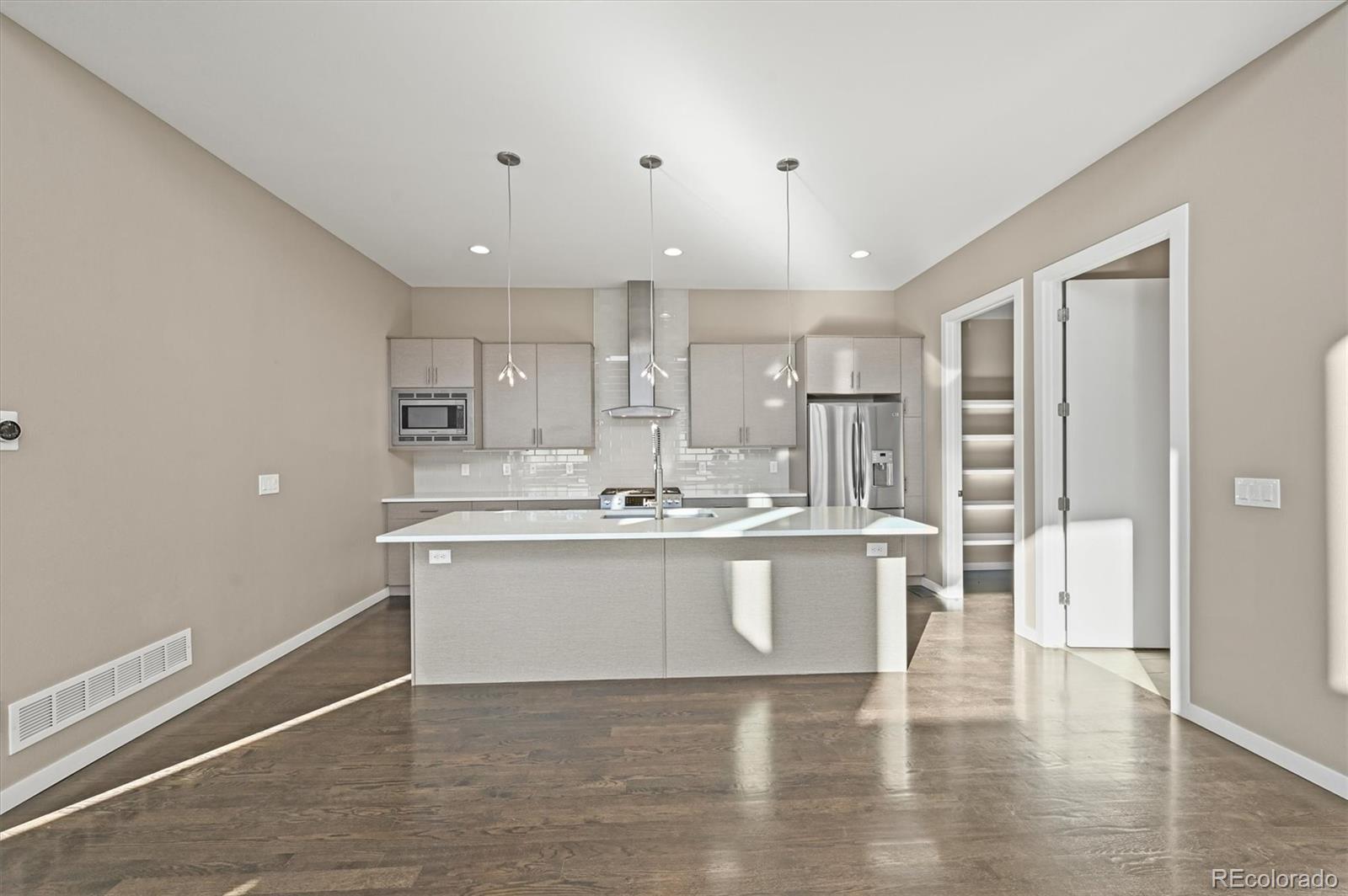 MLS Image #8 for 28424  tepees way,evergreen, Colorado