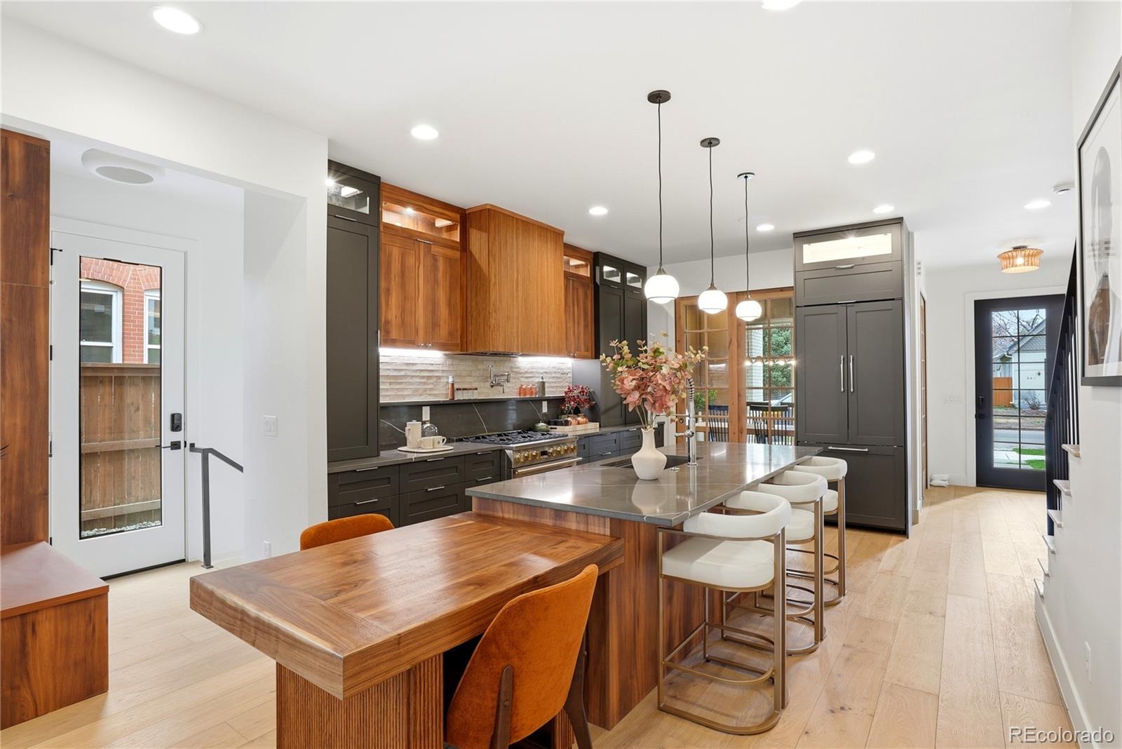 MLS Image #10 for 243 s emerson street,denver, Colorado
