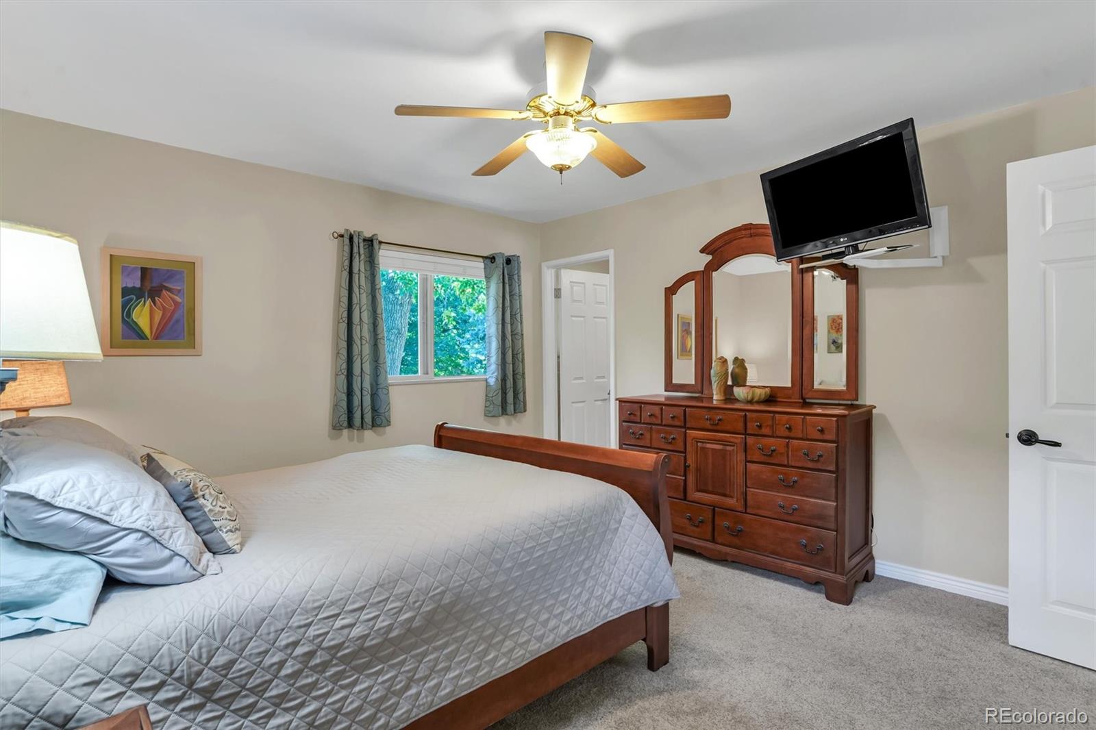 MLS Image #10 for 2984 s pontiac street,denver, Colorado