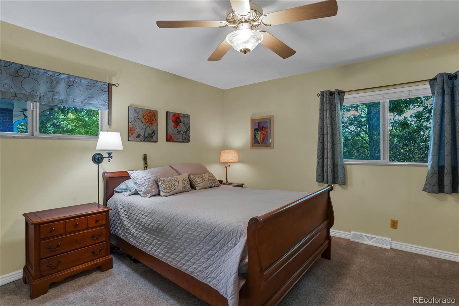 MLS Image #11 for 2984 s pontiac street,denver, Colorado