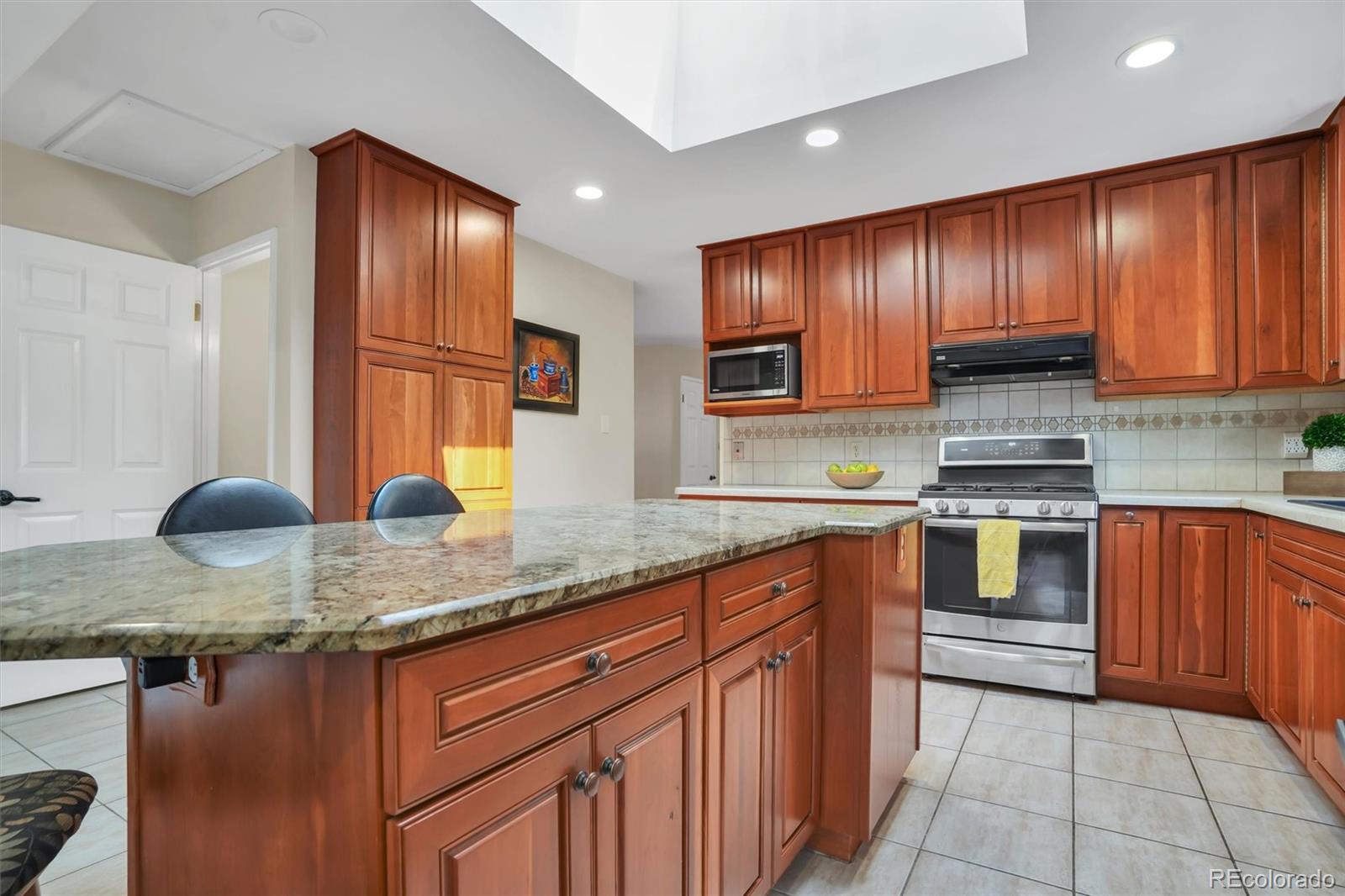 MLS Image #4 for 2984 s pontiac street,denver, Colorado